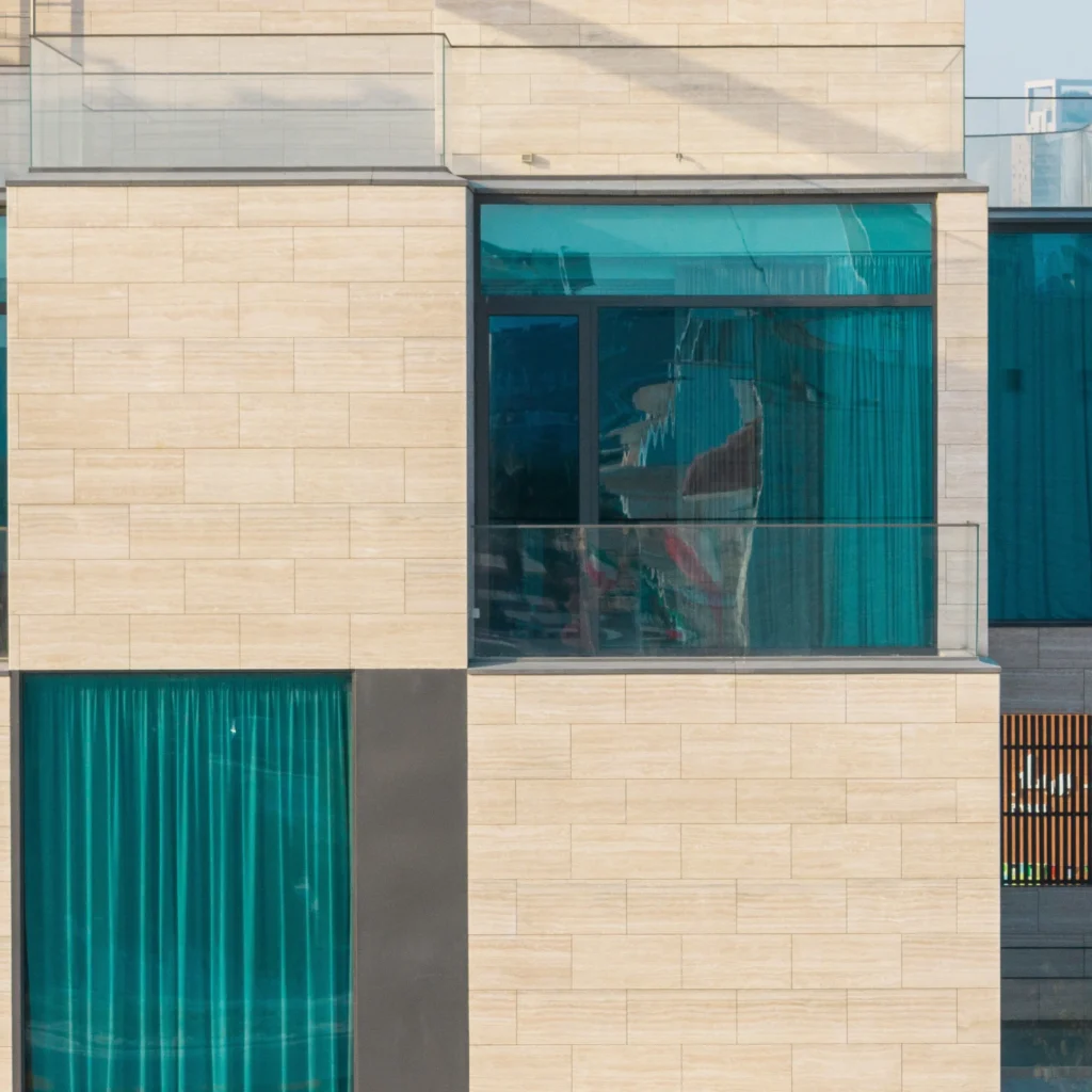 Tarvertine Residence