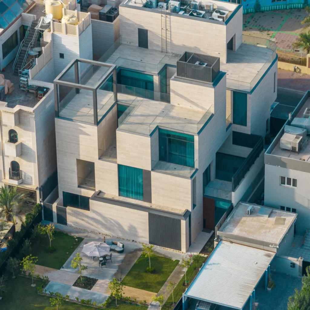 Tarvertine Residence