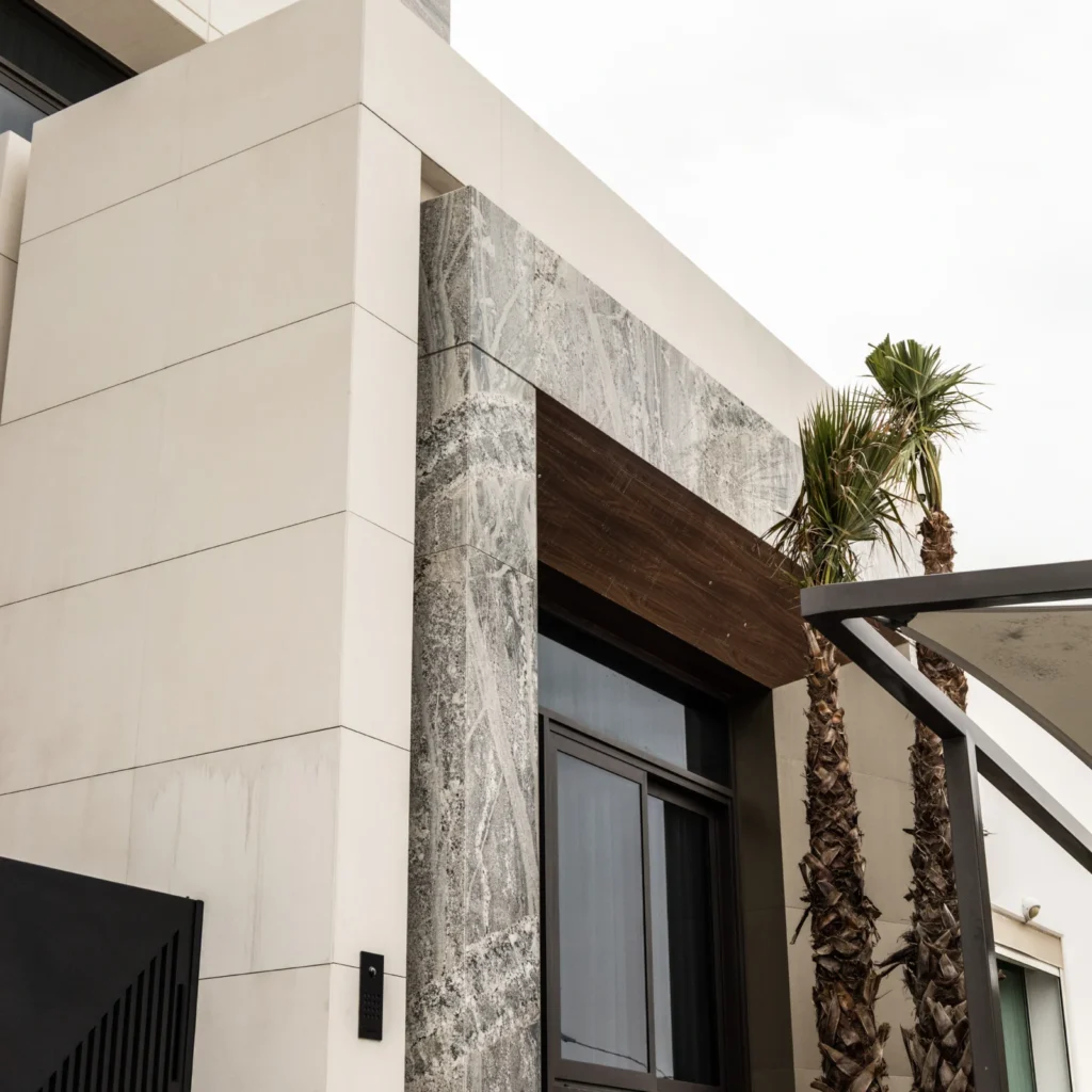 Limra and Monte Grey Residence