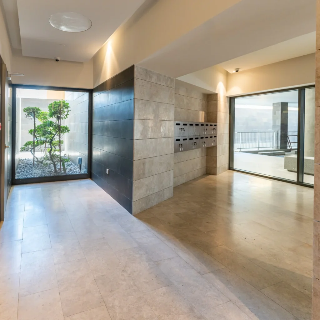 AMS TOWER – OMANI STONE