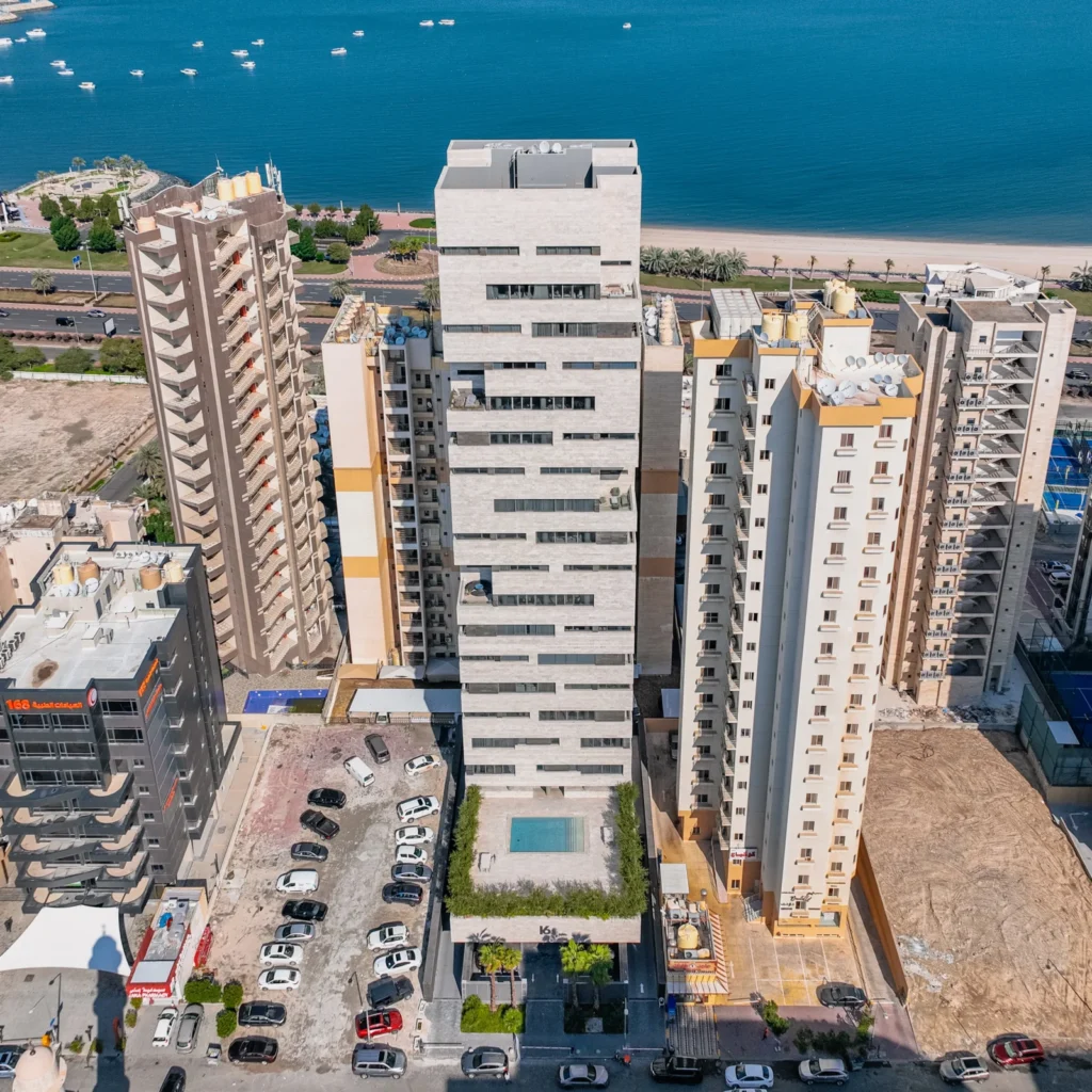 AMS TOWER – OMANI STONE