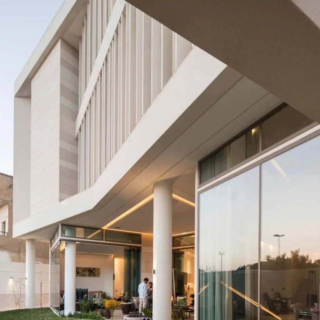 Tasta Stone Residence