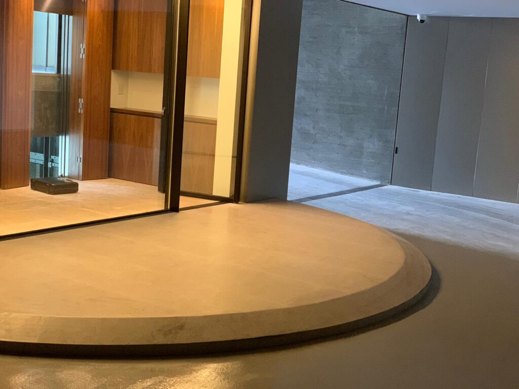 Flooring & Walls