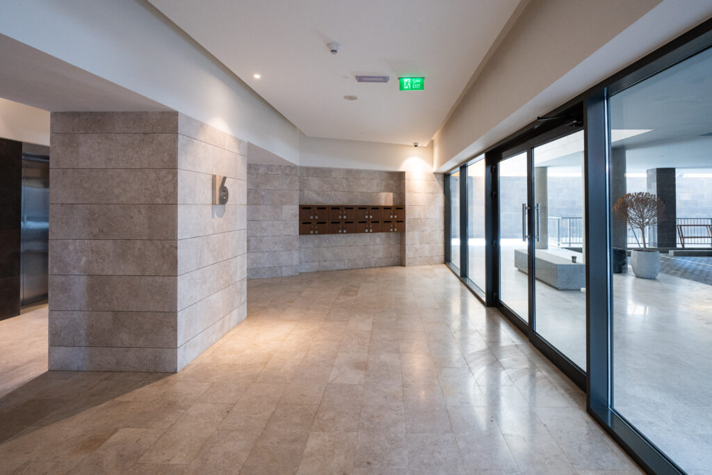 Flooring & Walls