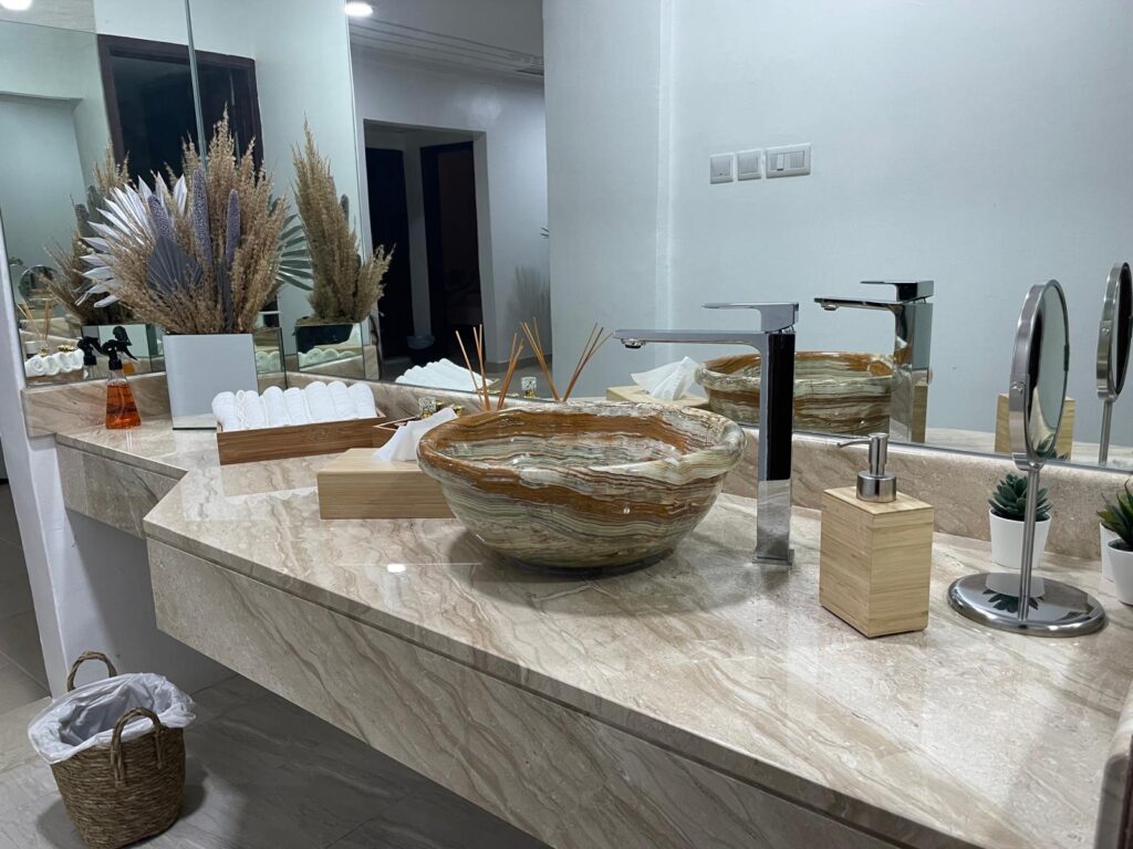 Countertops & Sinks