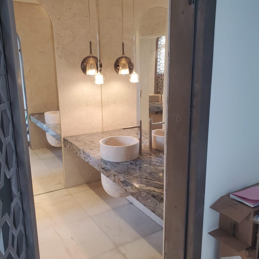 Countertops & Sinks
