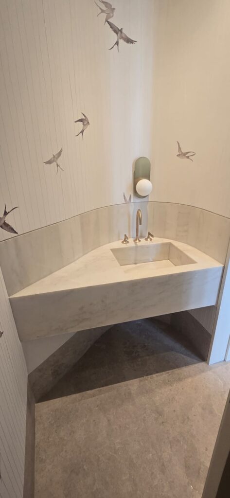 Countertops & Sinks